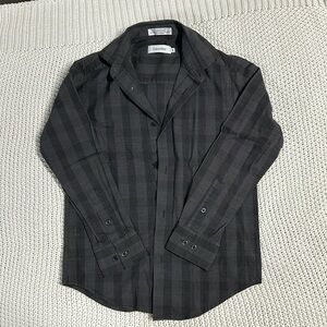 Calvin Klein boys classic button down size 8